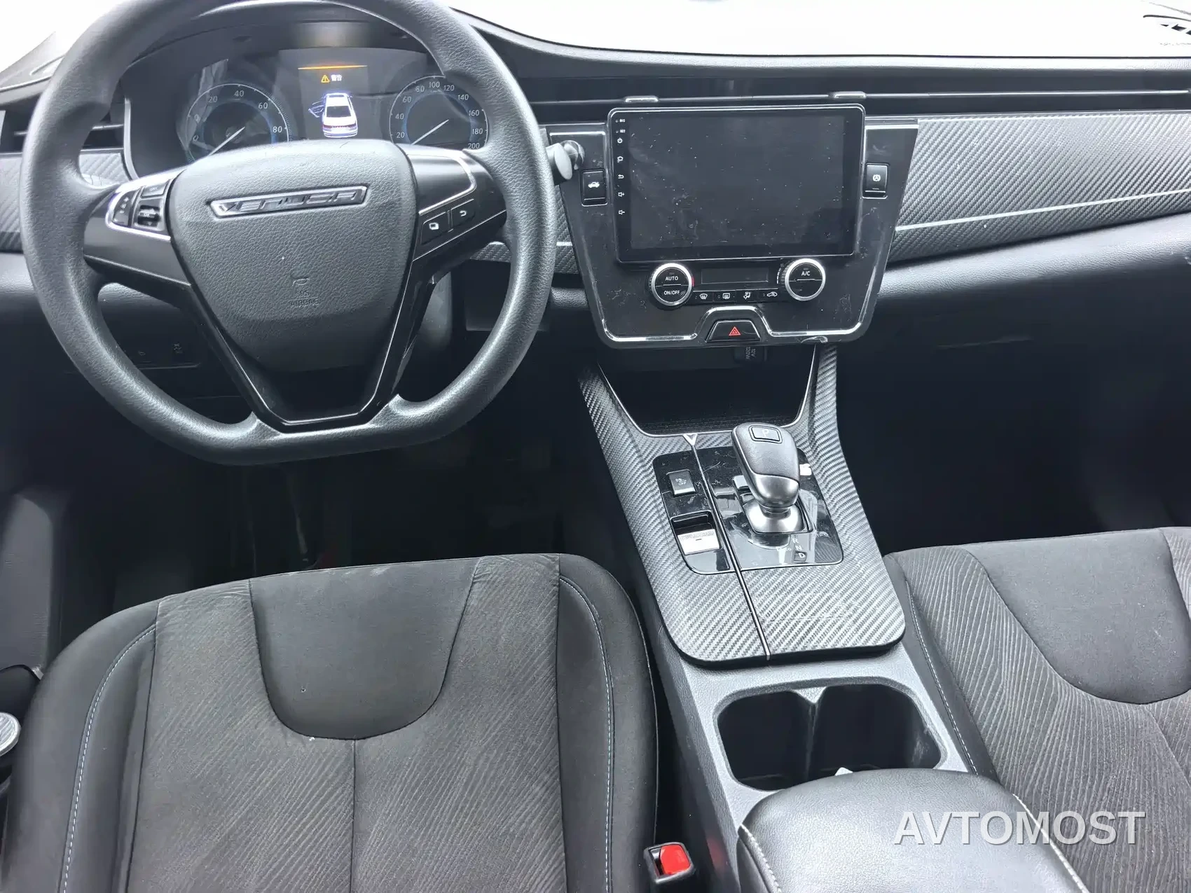 Venucia D60EV 2023 PLUS Comfort SI Type+ — фото 12