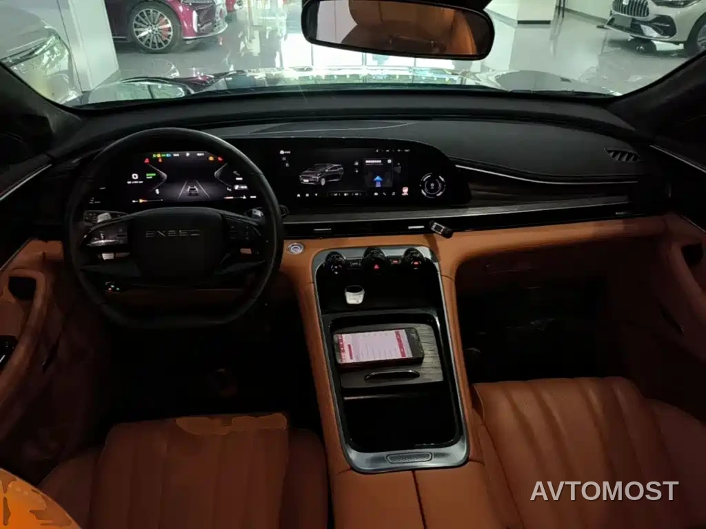 Exeed Lingyun 2025 400T AWD Star Premium Edition — фото 6
