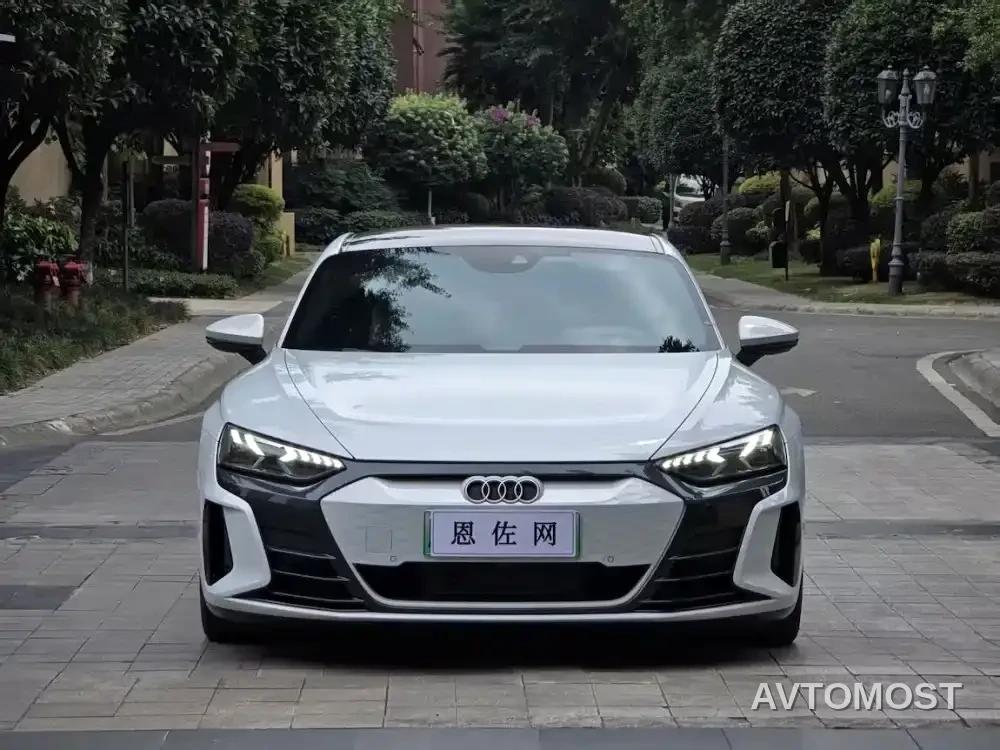 Audi e-tron GT 2023 Base Model — фото 2