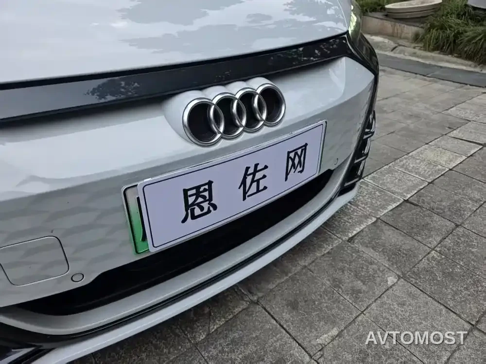 Audi e-tron GT 2023 Base Model — фото 4