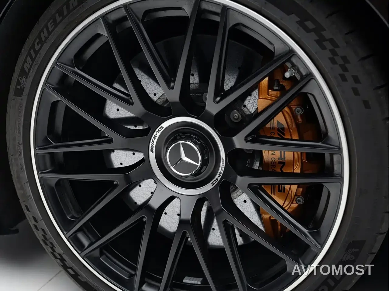 Mercedes-Benz AMG GT New Energy 2025 63 S E Performance — фото 9