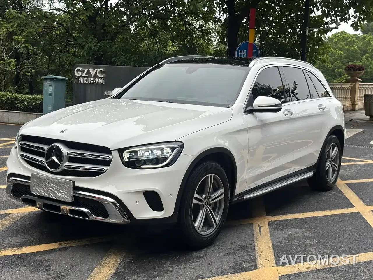 Mercedes-Benz GLC 2022 Model GLC 260 L 4MATIC Dynamic Edition — фото 1