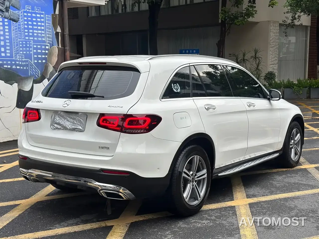 Mercedes-Benz GLC 2022 Model GLC 260 L 4MATIC Dynamic Edition — фото 6