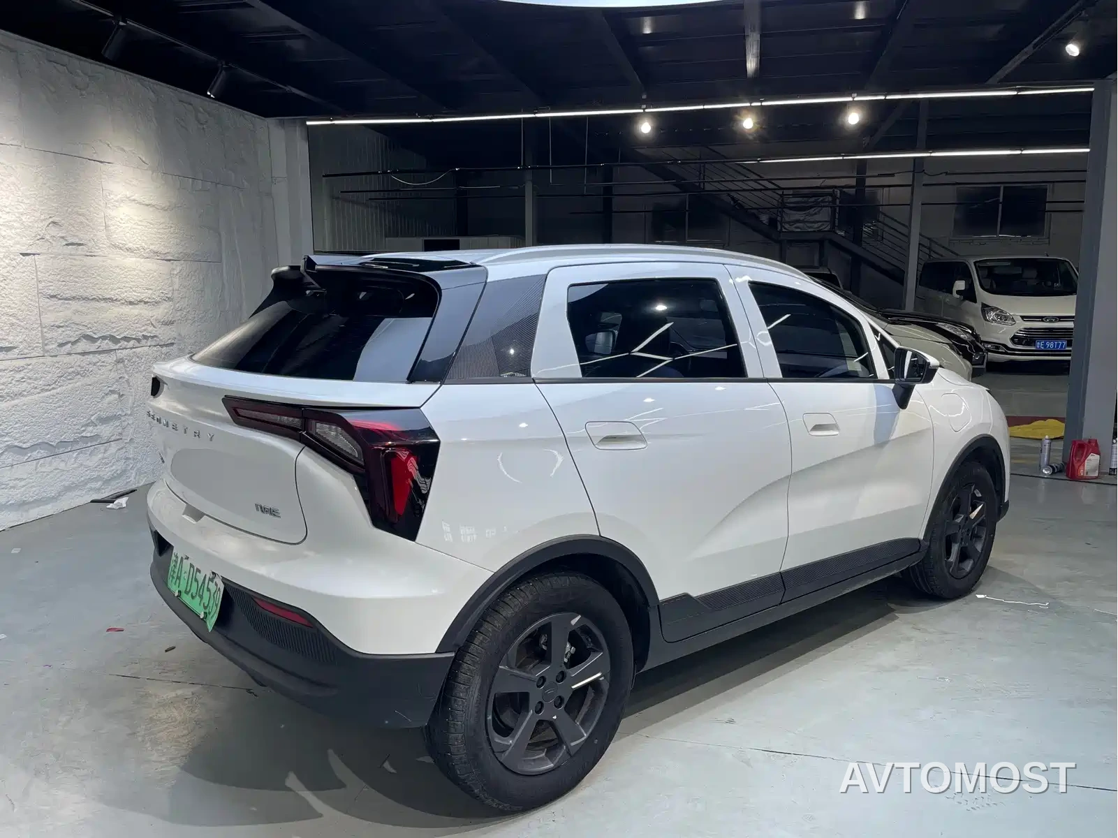 Geely Geometry E Firefly 2023 320KM Cute Tiger 5-seater — фото 4