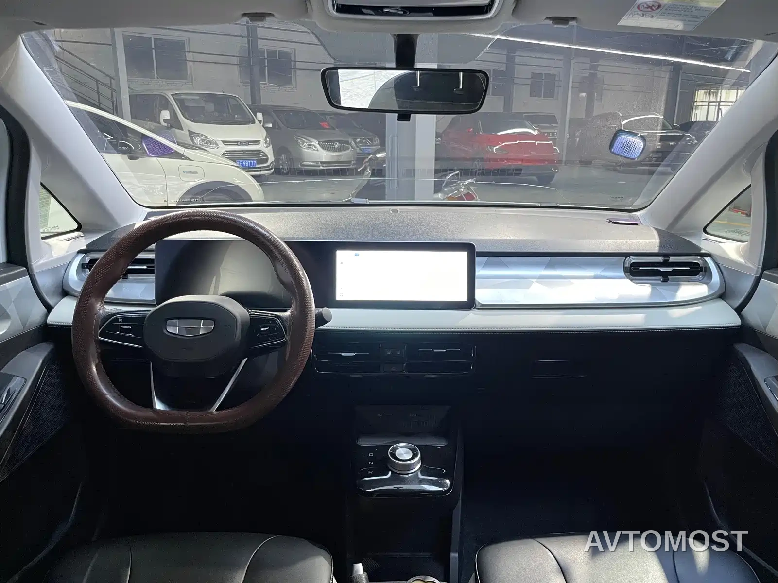 Geely Geometry E Firefly 2023 320KM Cute Tiger 5-seater — фото 5