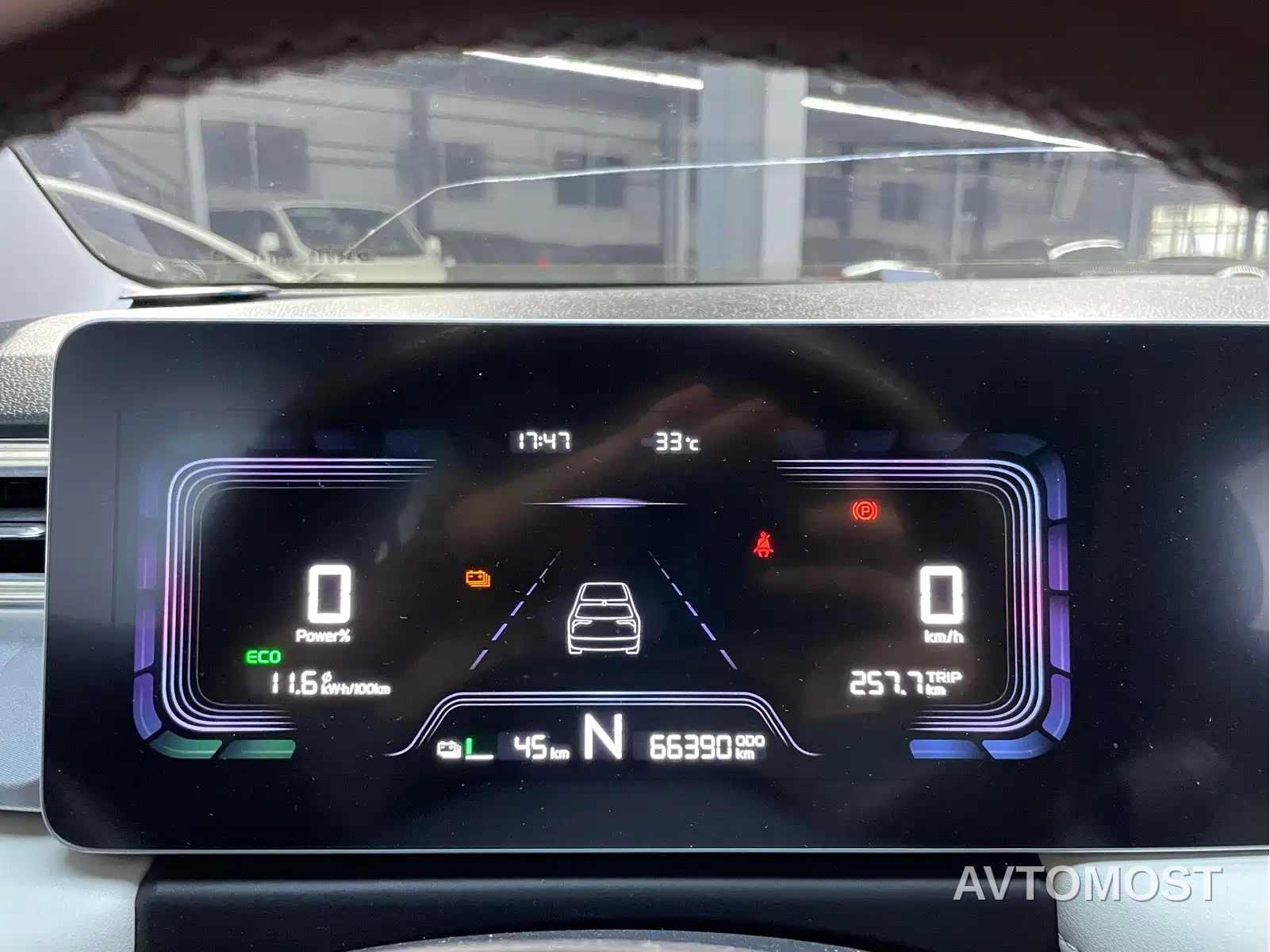 Geely Geometry E Firefly 2023 320KM Cute Tiger 5-seater — фото 10