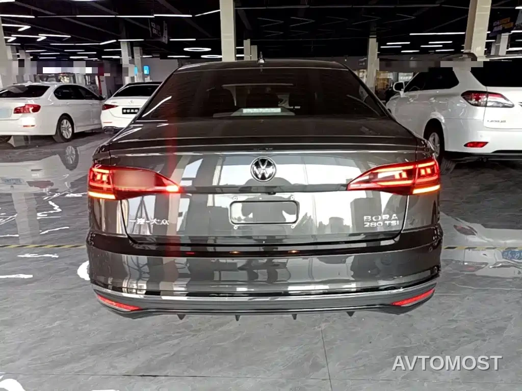 Volkswagen Bora 2023 280TSI DSG Prestige Edition — фото 6