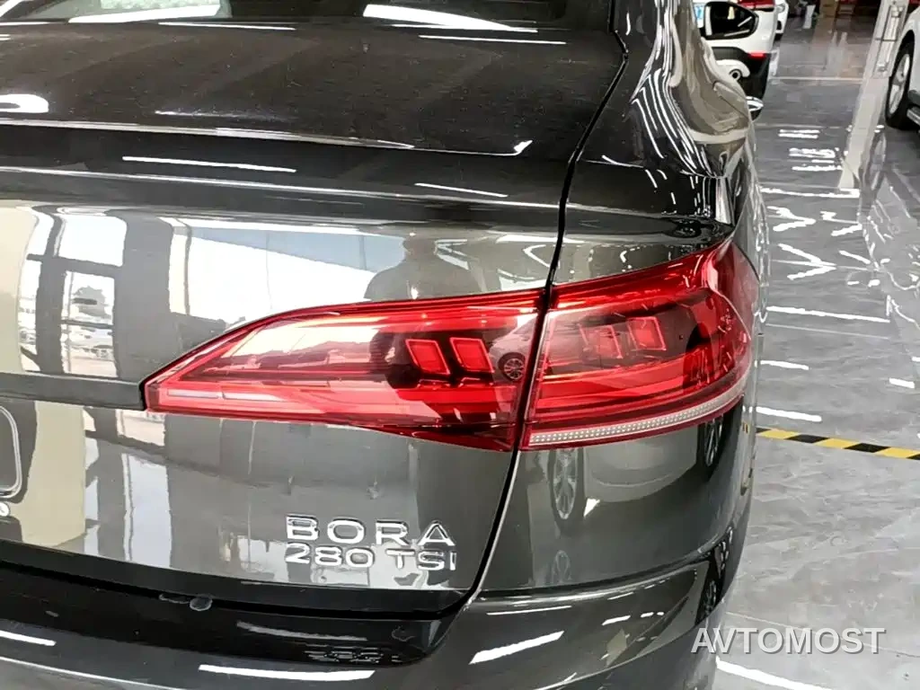 Volkswagen Bora 2023 280TSI DSG Prestige Edition — фото 8
