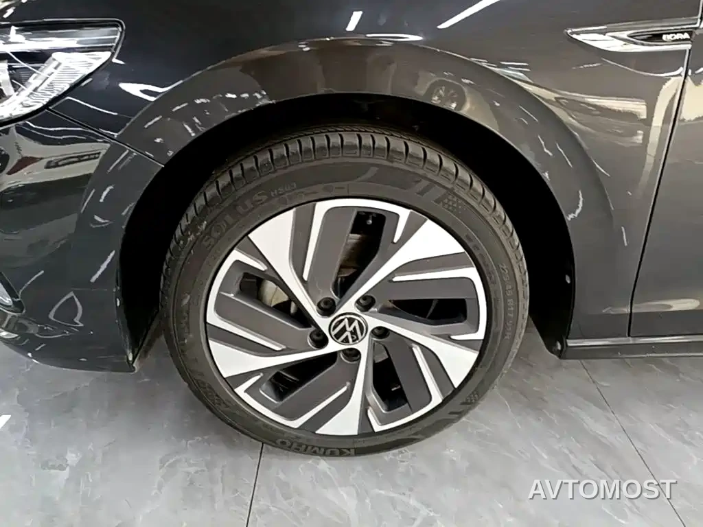 Volkswagen Bora 2023 280TSI DSG Prestige Edition — фото 23