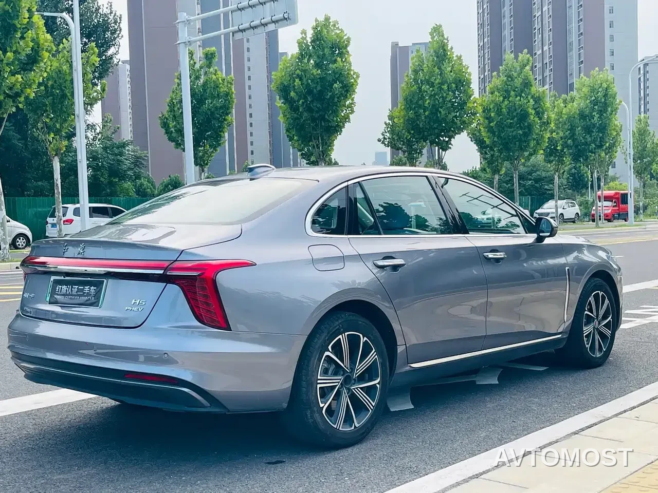 Hongqi H5 PHEV 2025 170 Super Hybrid Edition — фото 19