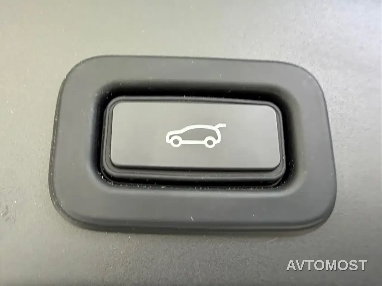 Land Rover Range Rover Evoque New Energy 2022 Range Rover Evoque L P300e Plug-in Hybrid — фото 13