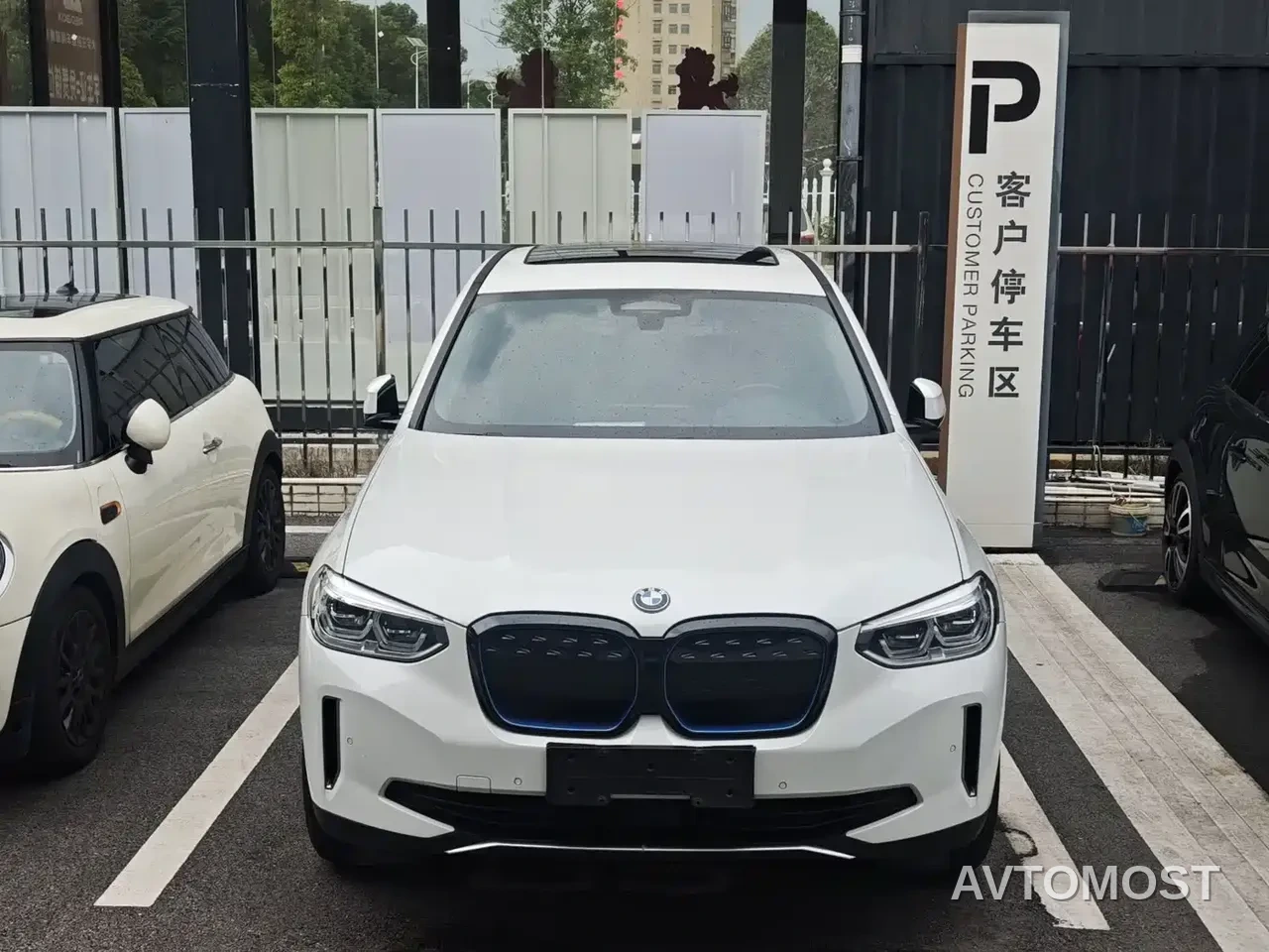 BMW iX3 2021 Leading — фото 6