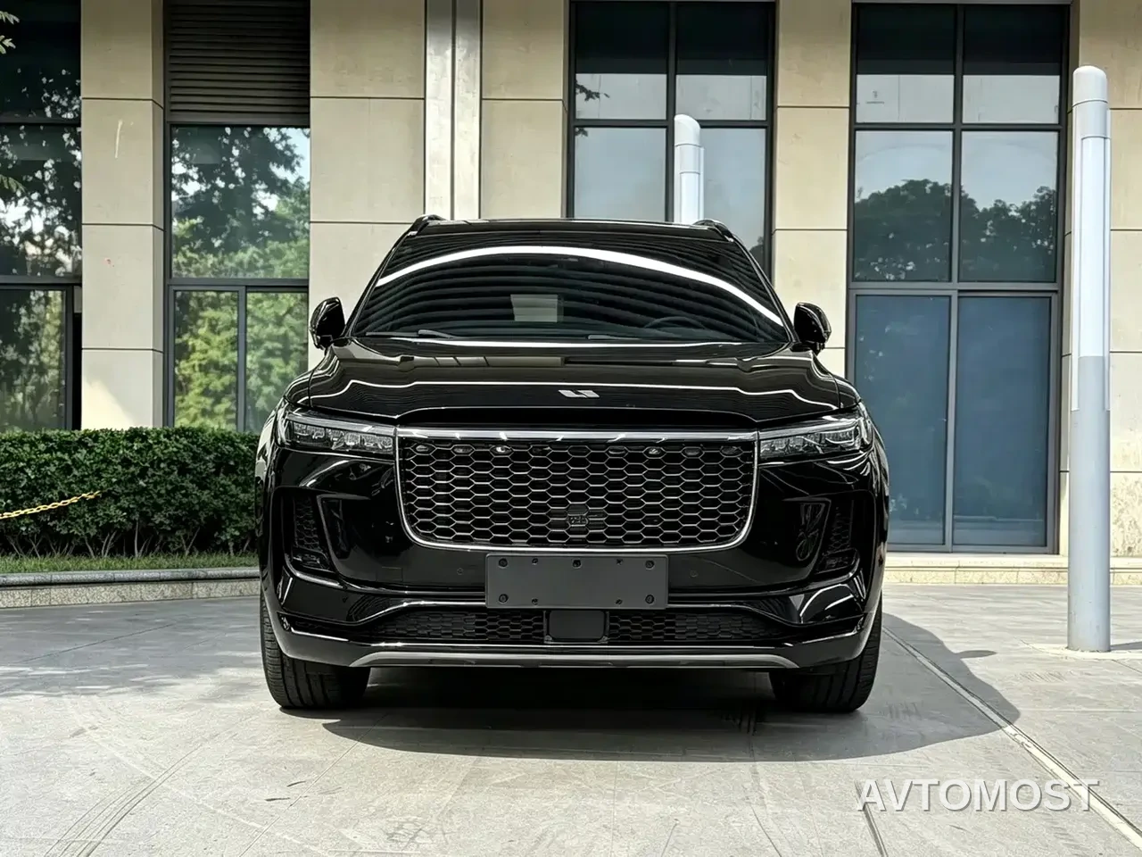 Li ONE 2021 Extended Range 6-Seater — фото 2
