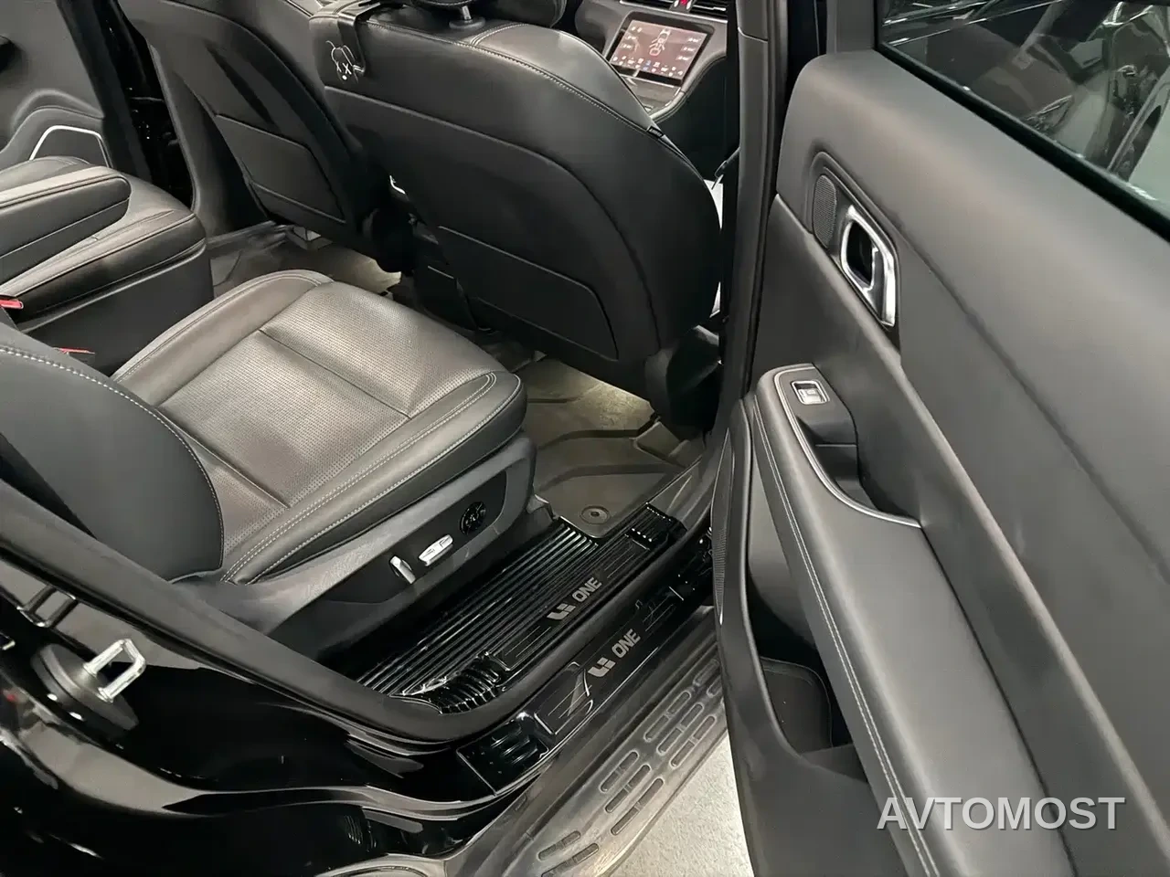 Li ONE 2021 Extended Range 6-Seater — фото 9