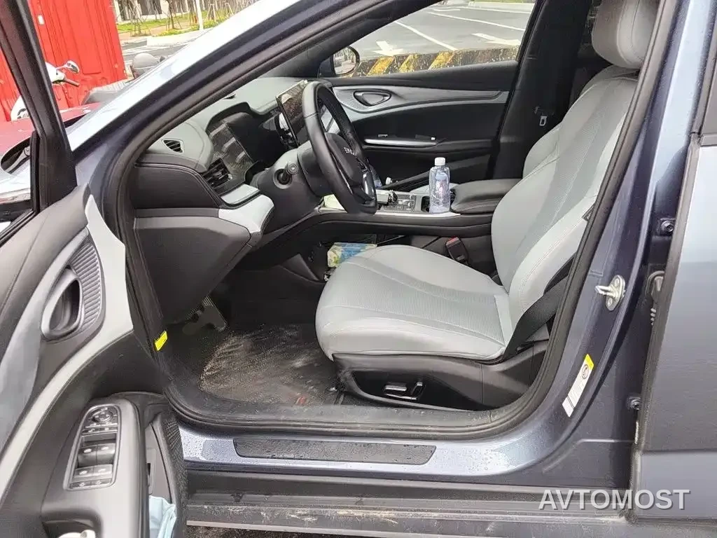 BYD Seal 2023 DM-i 1.5L 121km Luxury — фото 12