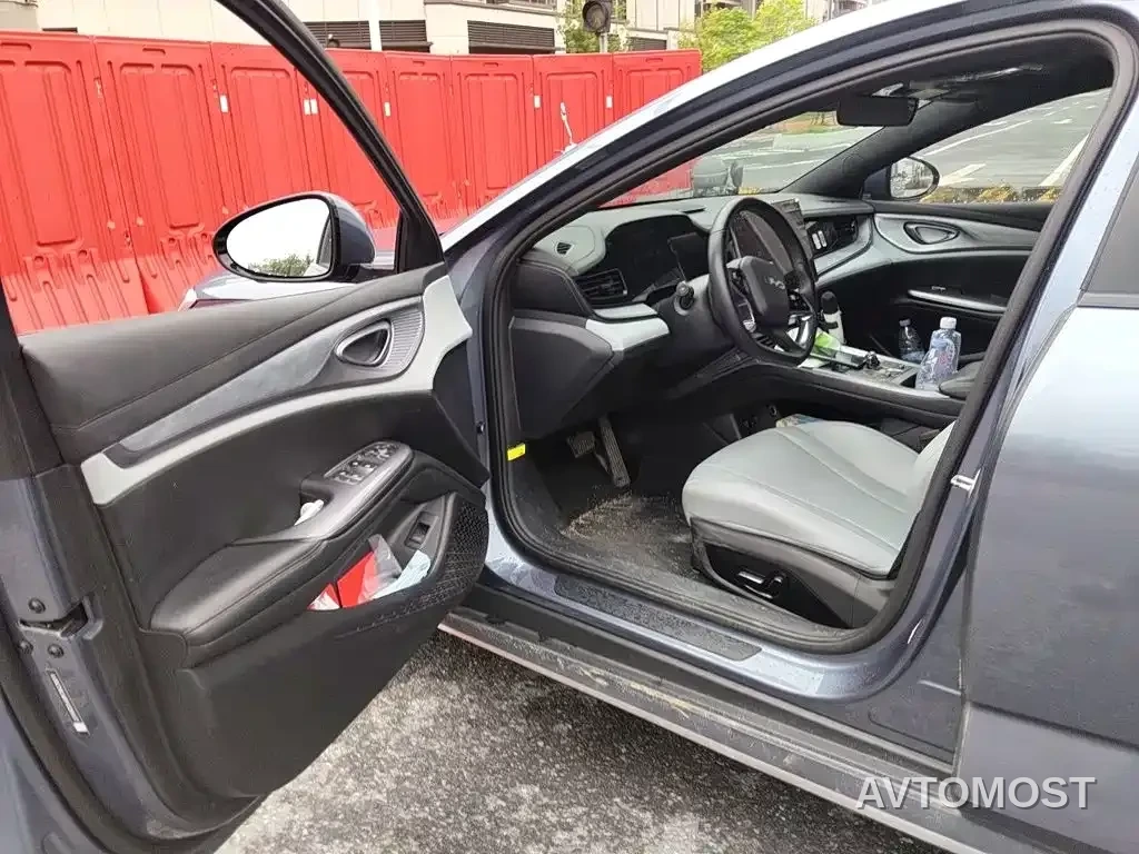 BYD Seal 2023 DM-i 1.5L 121km Luxury — фото 13