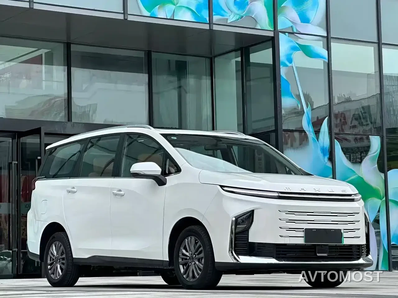 SAIC Maxus G50 PHEV 2025 Pilot Edition — фото 3
