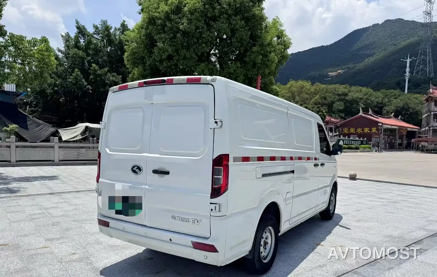 King Long Longyao 6 2022 Van Series CATL 41.86kWh — фото 4