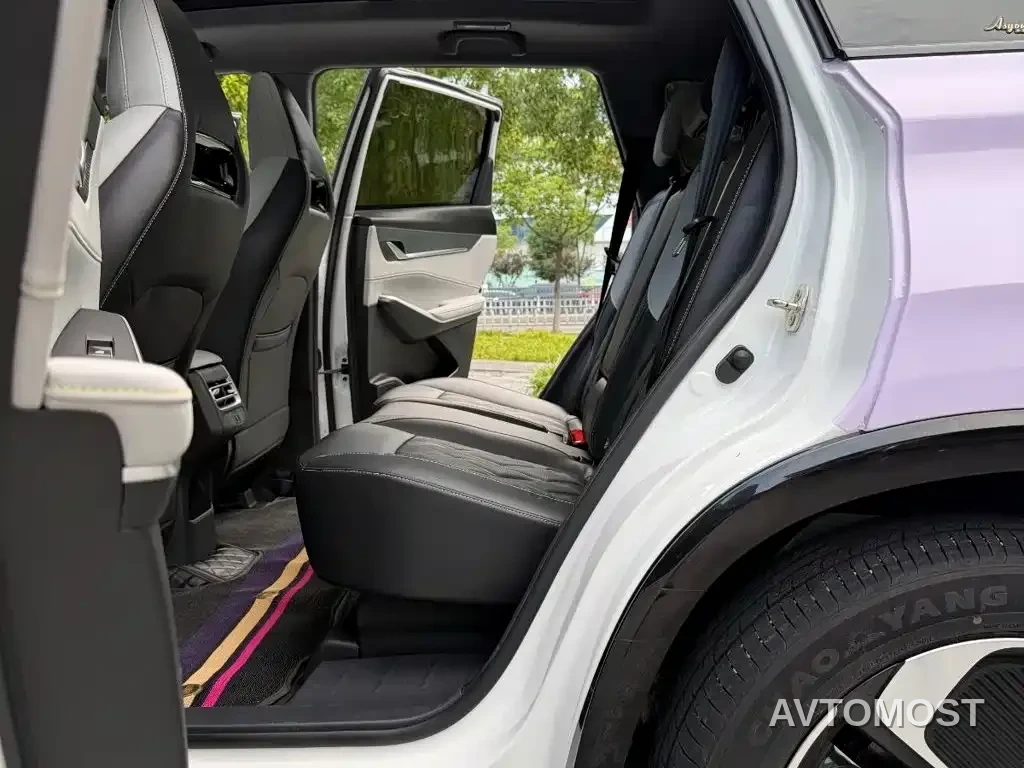 Changan CS75 PLUS iDD 2023 Smart Electric iDD Intelligent Leader Model — фото 11