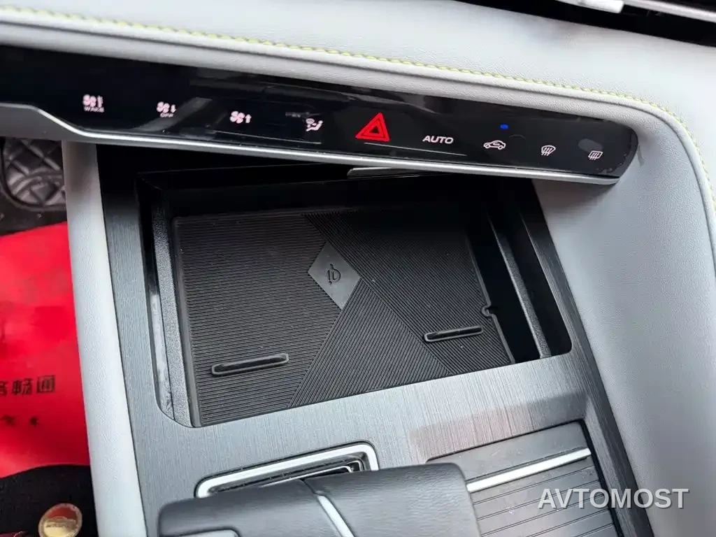 Changan CS75 PLUS iDD 2023 Smart Electric iDD Intelligent Leader Model — фото 19