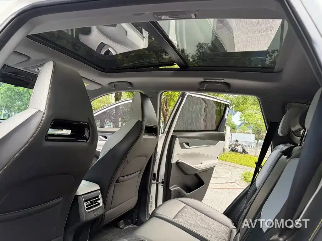 Changan CS75 PLUS iDD 2023 Smart Electric iDD Intelligent Leader Model — фото 20