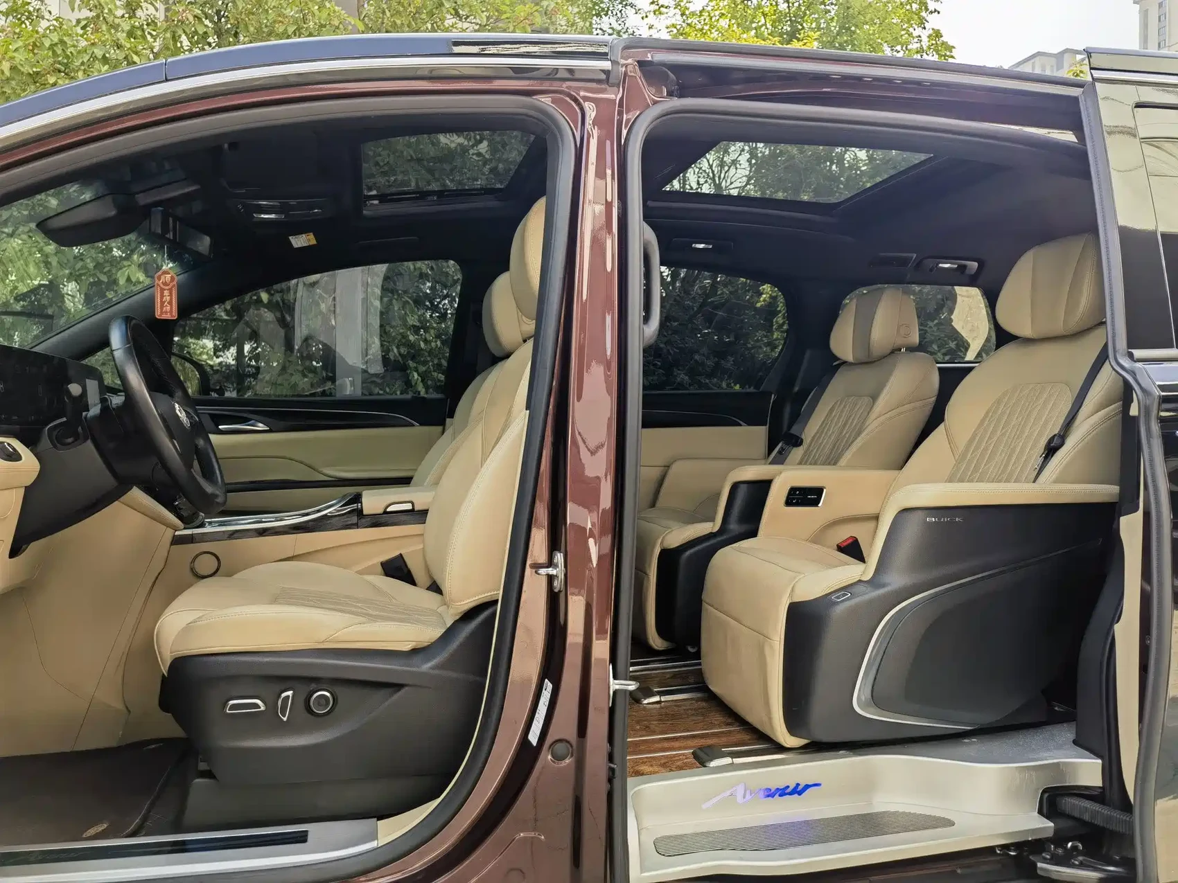Buick GL8 2022 ES Landmark 653T Luxury — фото 14