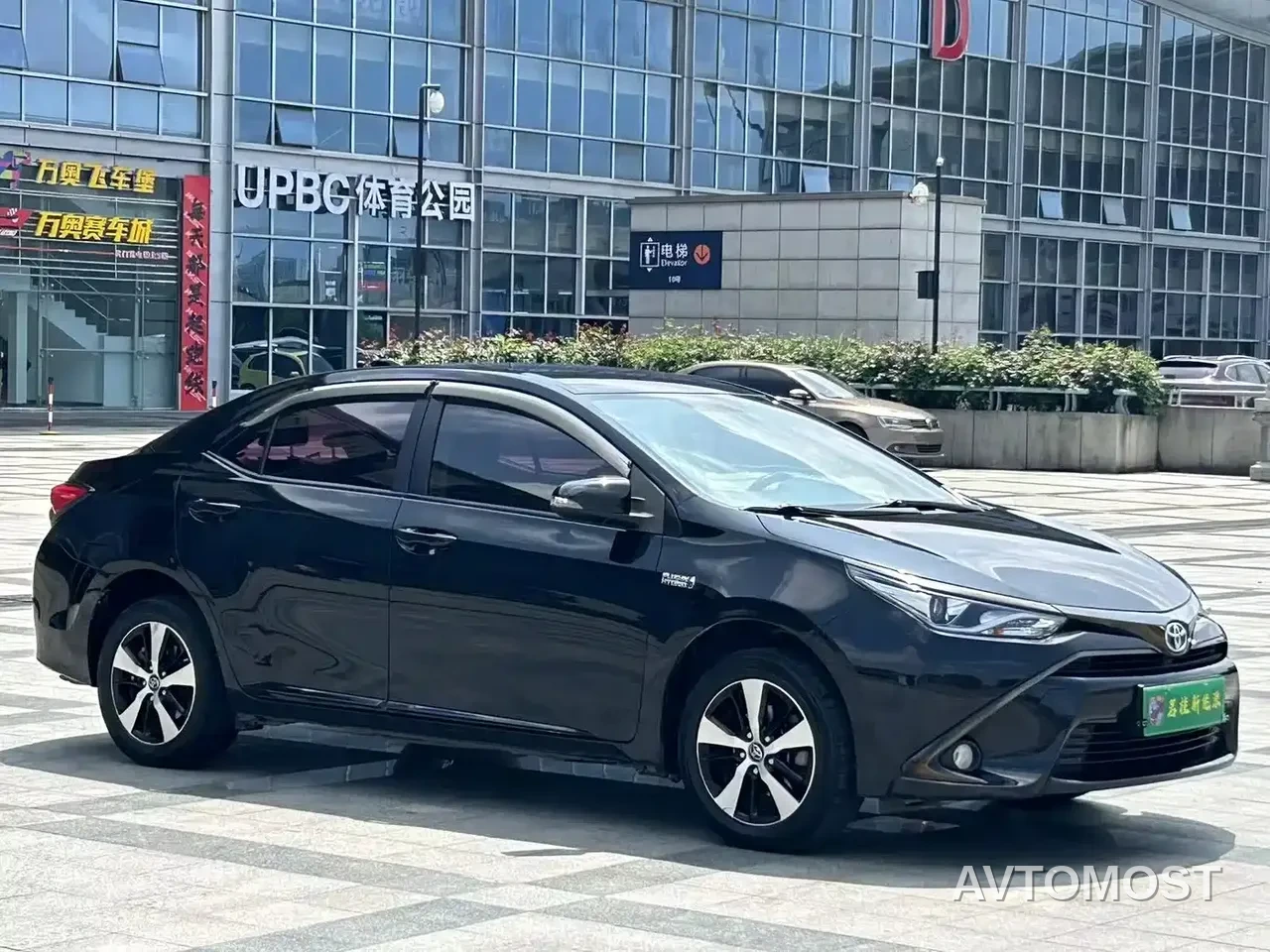 Toyota Levin Twin Engine E+ 2019 1.8PH GS E-CVT Elite Edition — фото 3
