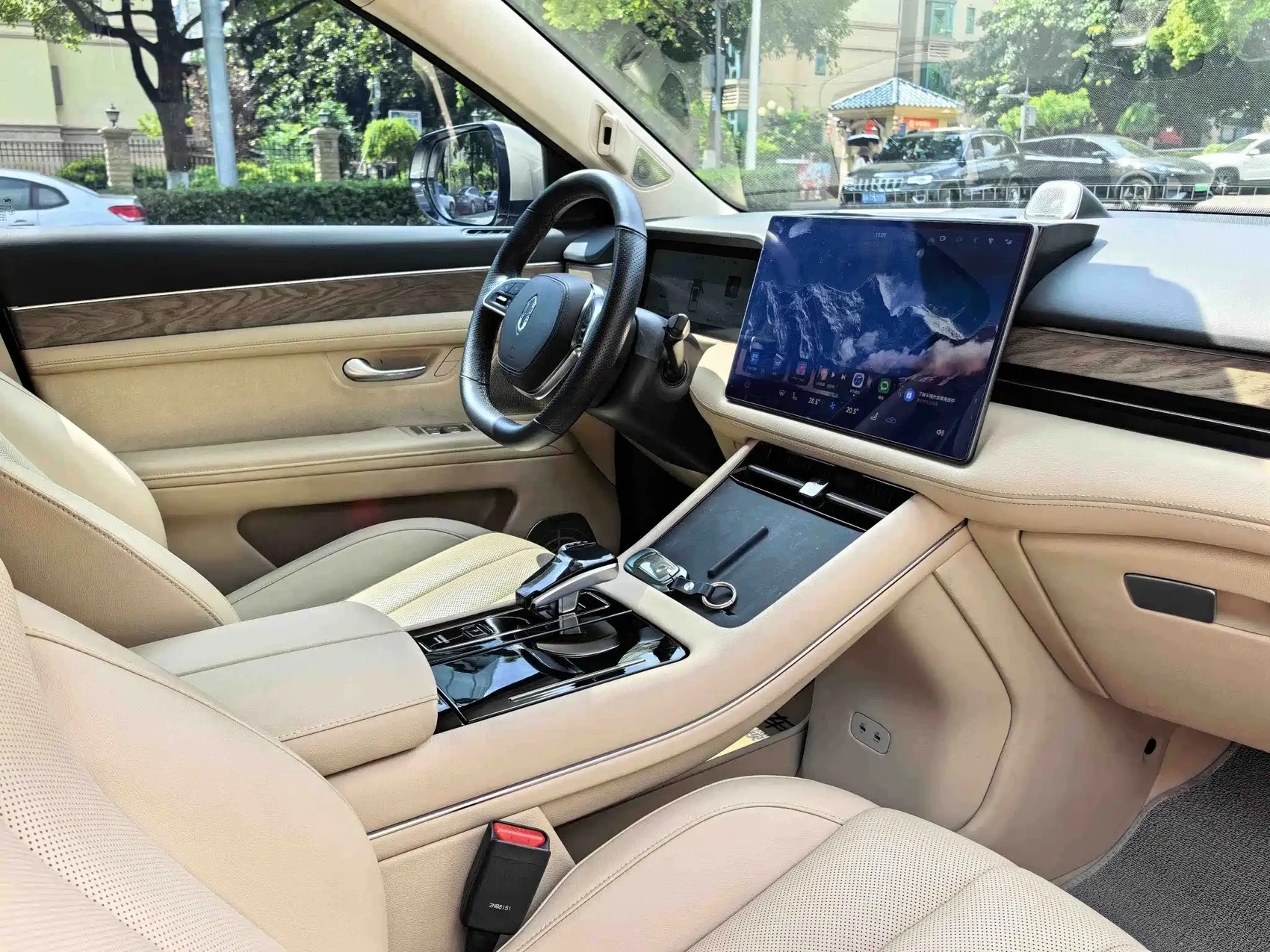 AITO M7 2022 1.5T RWD Comfort Edition — фото 5
