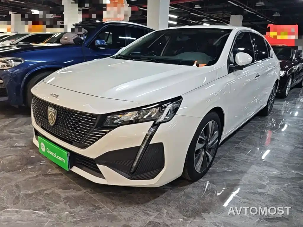 Peugeot 408 2022 1.6T Light Chaser Edition