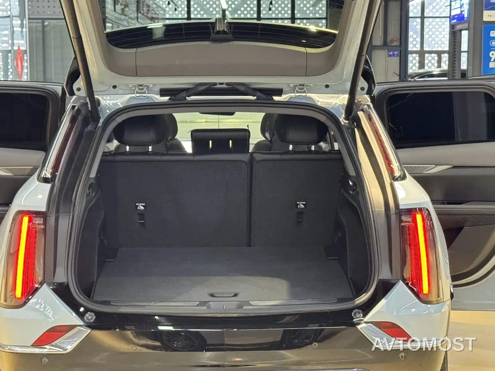Cadillac IQ Ao Ge 2024 Standard Range — фото 17