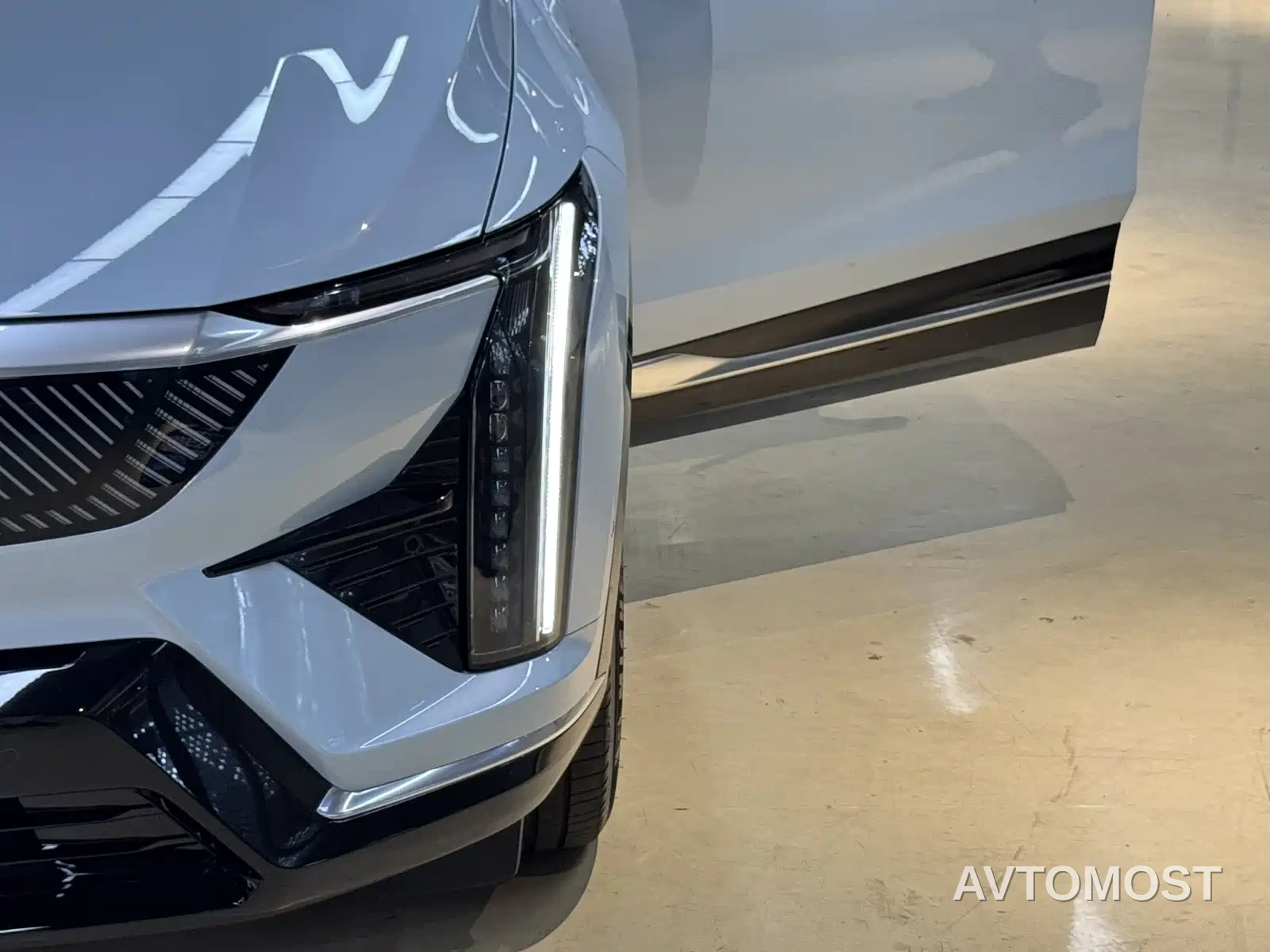 Cadillac IQ Ao Ge 2024 Standard Range — фото 20