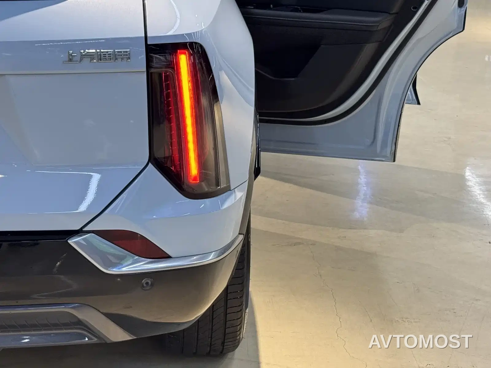 Cadillac IQ Ao Ge 2024 Standard Range — фото 24