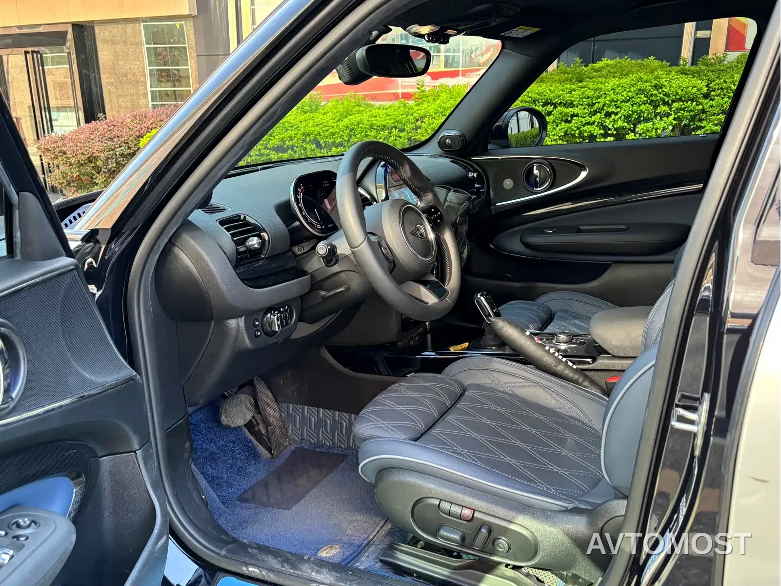 MINI CLUBMAN 2023 Facelift 2.0T COOPER S Connoisseur — фото 7
