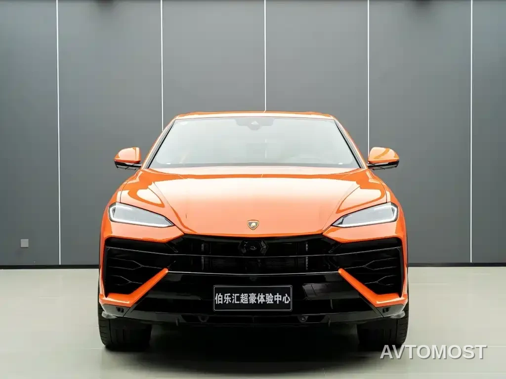 Lamborghini Urus SE 2025 4.0T Standard Edition — фото 4
