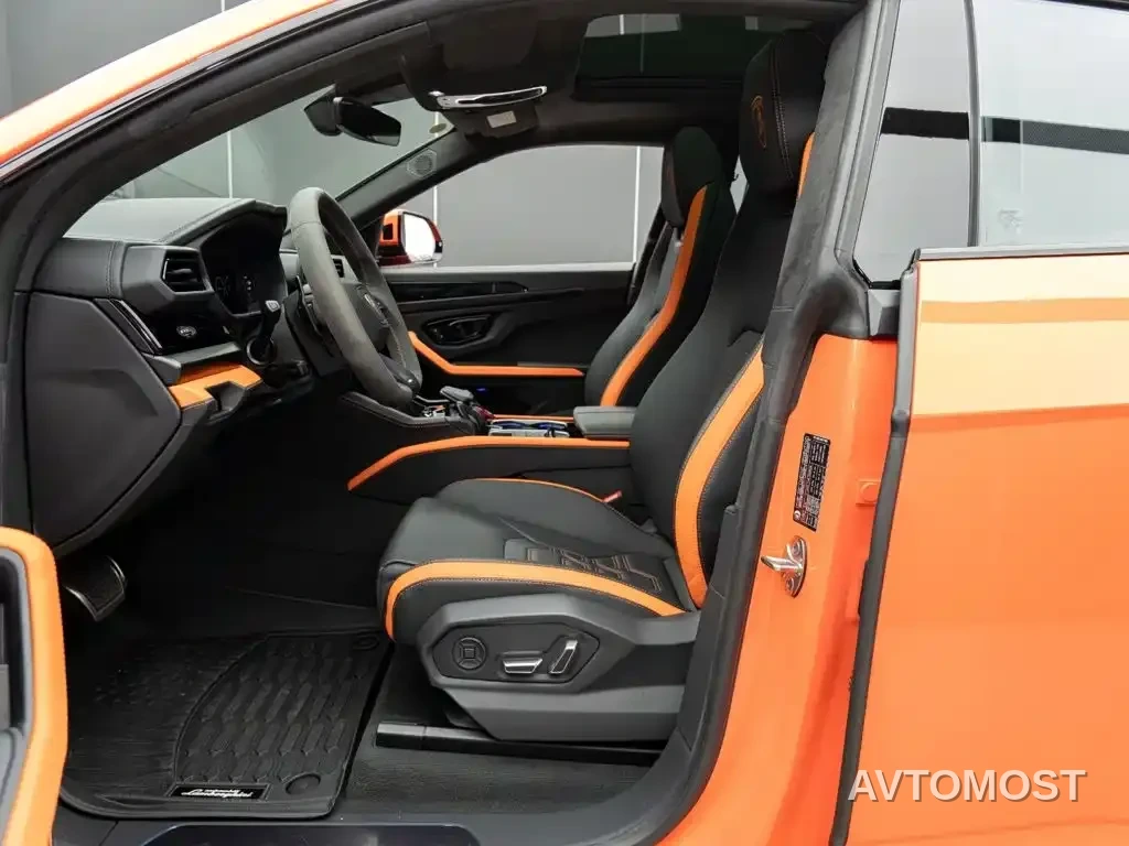 Lamborghini Urus SE 2025 4.0T Standard Edition — фото 10