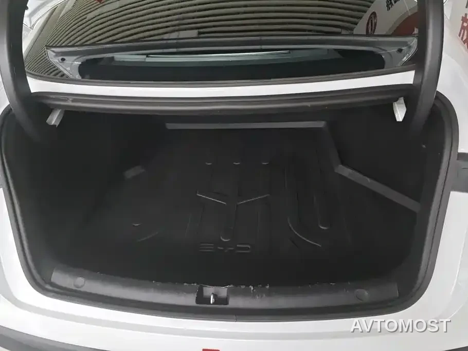 BYD Seal 06 DM-i Touring 2025 DM-i 150KM Premium — фото 4
