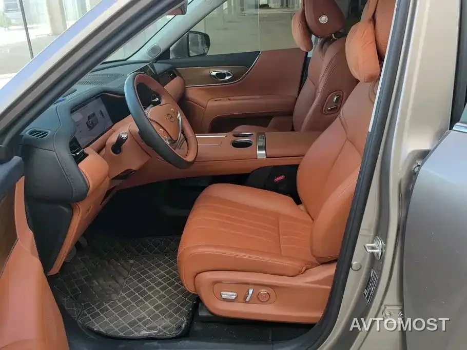 GAC Trumpchi Vision S9 2025 1.5T Hybrid Premium — фото 9