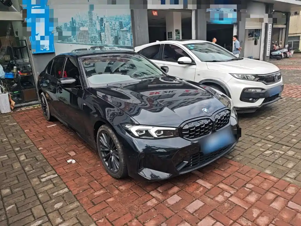 BMW 3 Series 2024 325Li M Sport Shadowline Package — фото 4