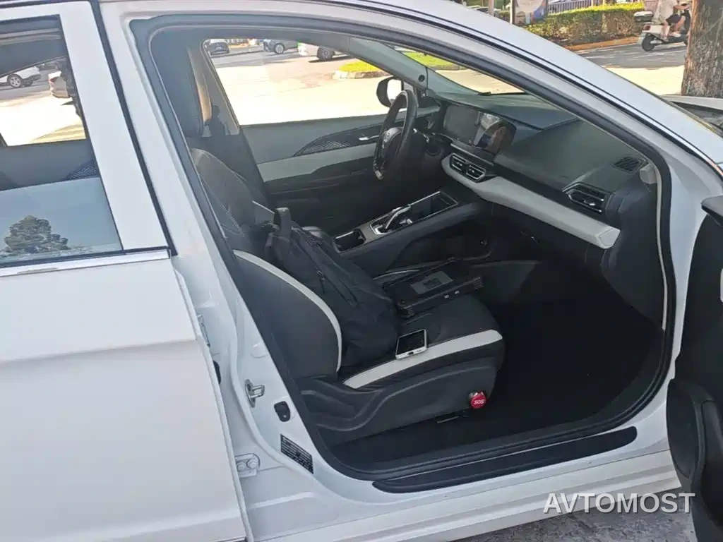 Dongfeng Fengshen E70 2021 Facelift III 500 Ultra Enjoyment Edition — фото 22