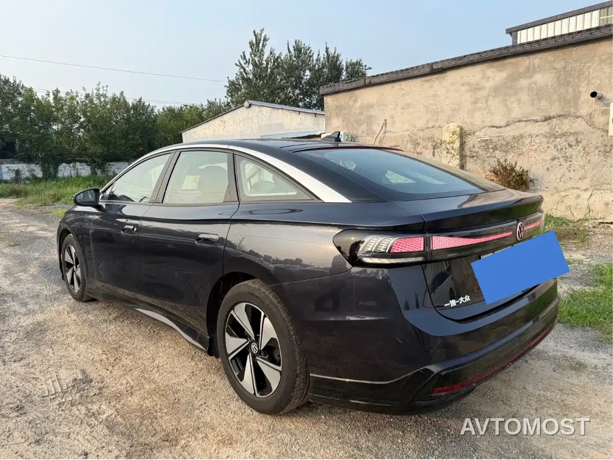Volkswagen ID.7 VIZZION 2024 AIR — фото 12