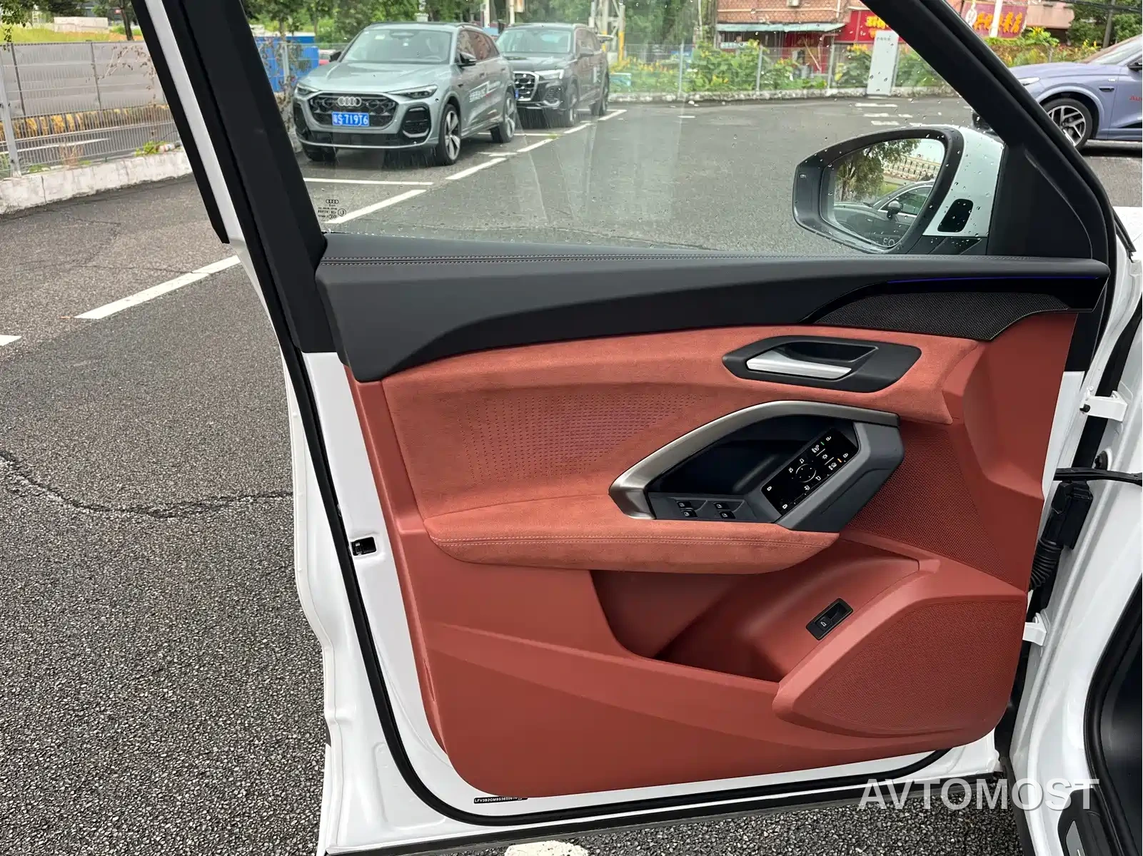 Audi Q5L 2026 Luxury Sport 150kW — фото 7