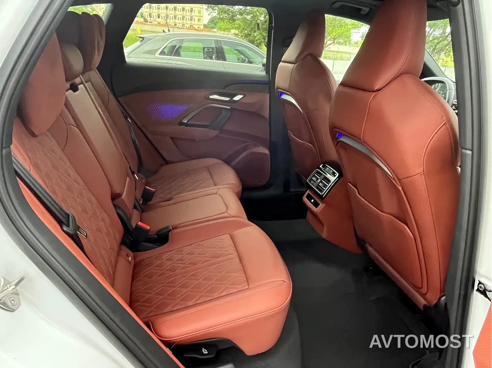 Audi Q5L 2026 Luxury Sport 150kW — фото 16