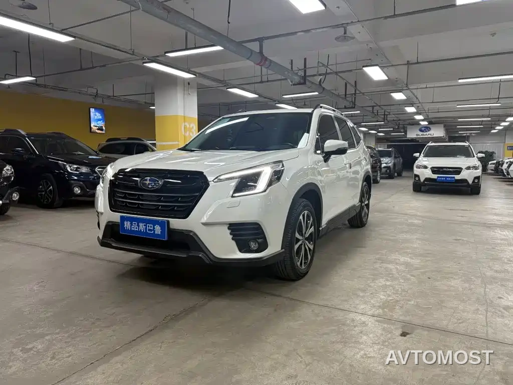 Subaru Forester 2024 2.5i AWD Premium EyeSight — фото 1