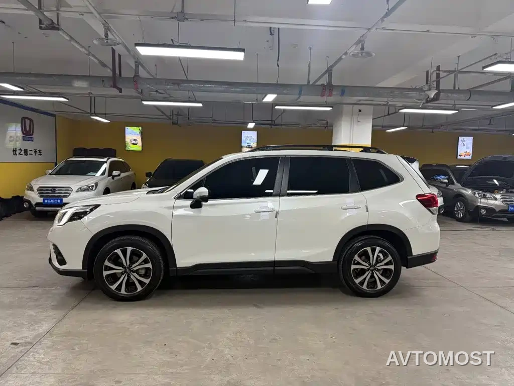 Subaru Forester 2024 2.5i AWD Premium EyeSight — фото 4
