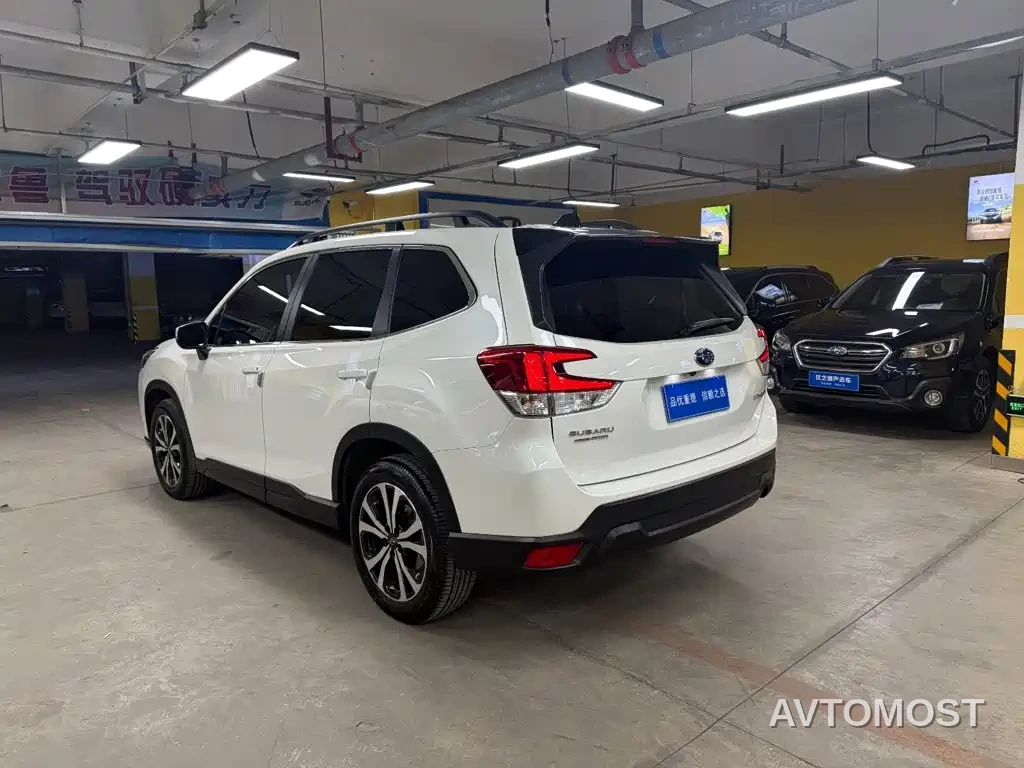 Subaru Forester 2024 2.5i AWD Premium EyeSight — фото 6