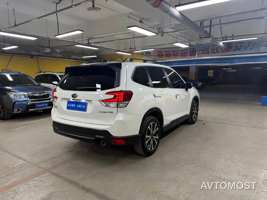 Subaru Forester 2024 2.5i AWD Premium EyeSight — фото 8