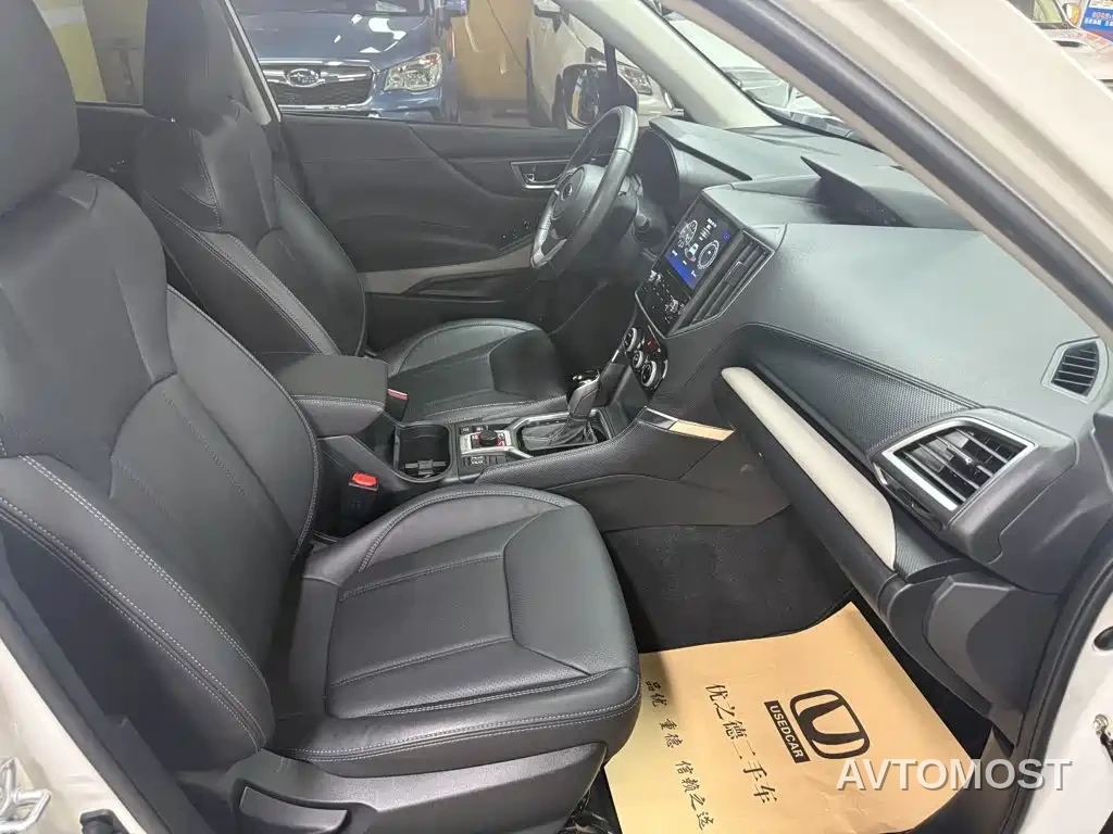 Subaru Forester 2024 2.5i AWD Premium EyeSight — фото 11