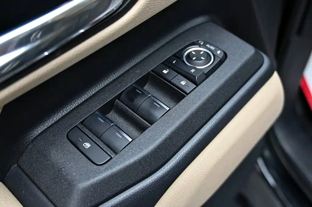 Toyota Prado 2024 2.4T All-Terrain TX Edition 5-Seater — фото 23