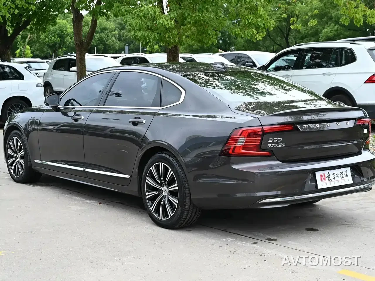 Volvo S90 Plug-in Hybrid 2021 T8 E-Drive Hybrid Zhiyi Luxury Edition — фото 3
