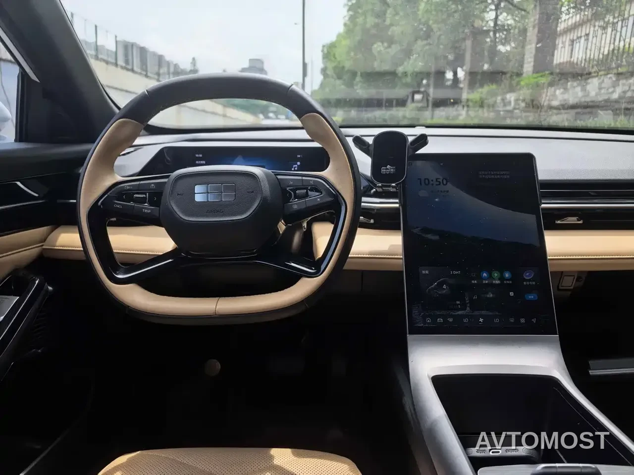 Geely Galaxy L6 2024 60km PLUS Soaring Dragon Edition — фото 3